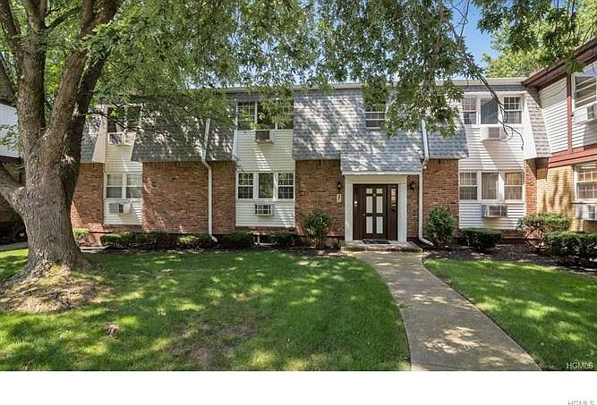1st image of 23 Somerset Dr APT 13C