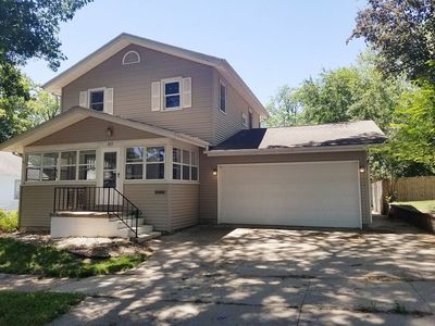 217 Pearl St, Cedar Falls, IA, 50613