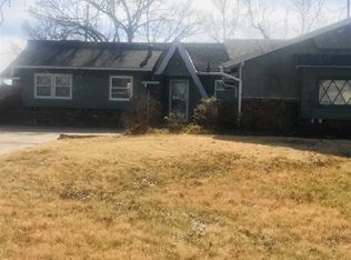 5901 E Kenawee St, Wichita, KS 67220