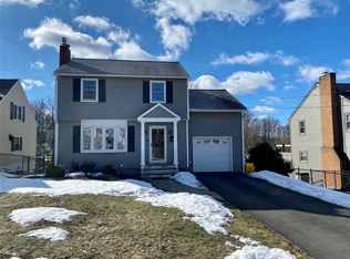 3614 Royal Rd, Endwell, NY 13760