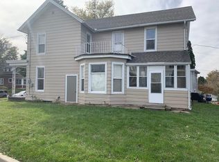 625 Clarke Dr, Dubuque, IA 52001