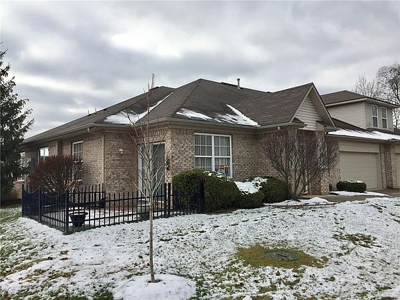 2nd image of 6886 Park Square Dr APT D