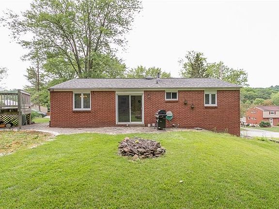 5th image of 1500 Sugarloaf Dr