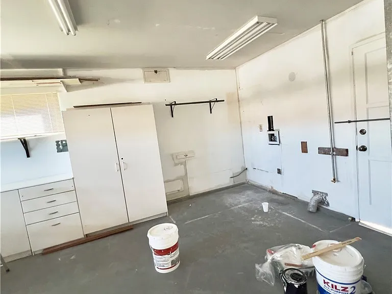 1521 W Westmont Ave — Photo 27