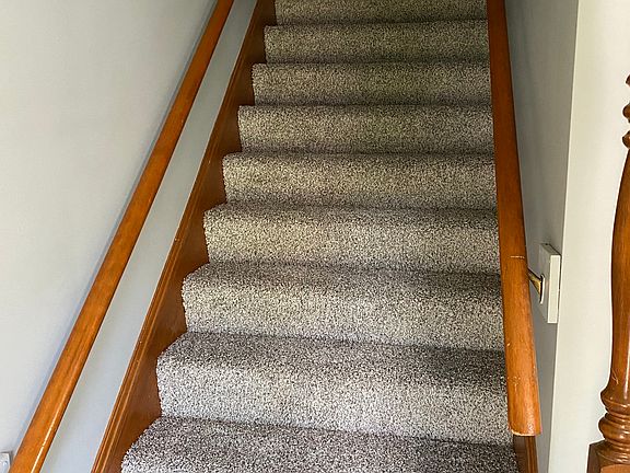 5th image of 76 1/2 Yonker St #1/2