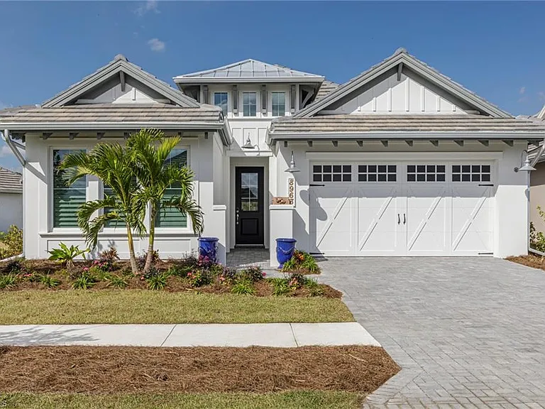 8963 Gustavia Ct — Photo 2