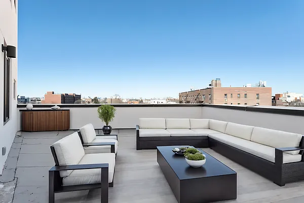 Rented by Reavis | media 1