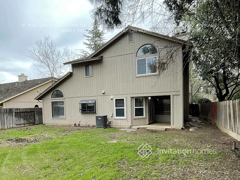 8186 Devon Park Ct — Photo 17