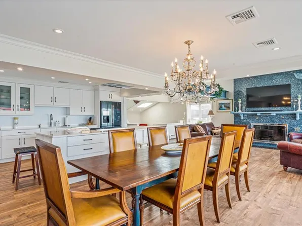 154-45 Riverside Drive image 12 of 38