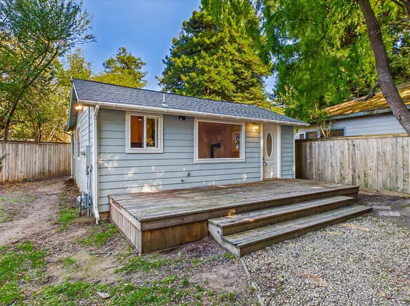4627 Campton Rd, Eureka, CA 95503