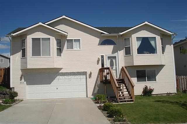 1st image of 1710 NW Bella Vista Dr
