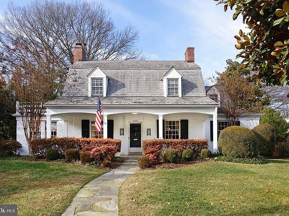 4th image of 6122 Woodmont Rd