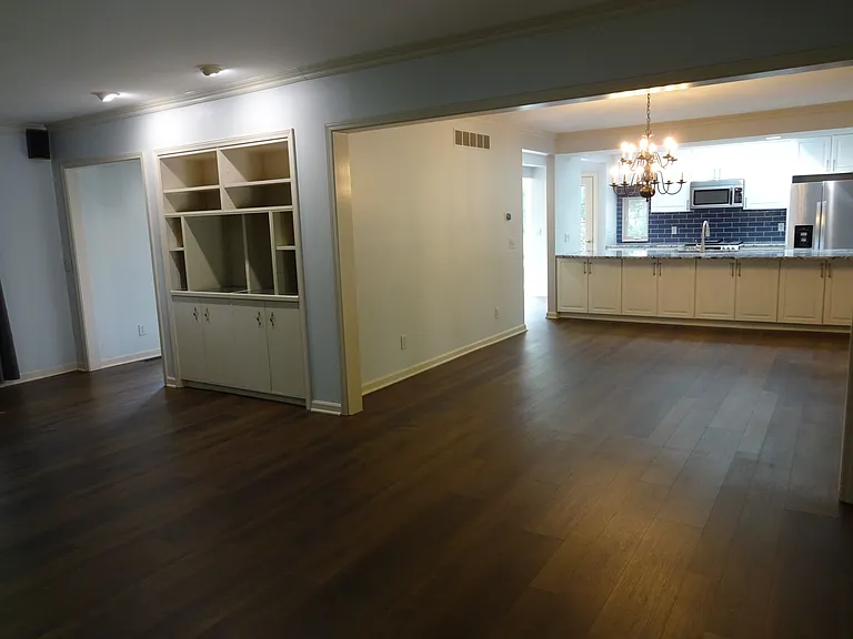 2646 Fair Oaks Ln — Photo 7
