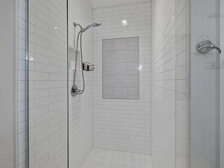105 Duke St #6 — Photo 19