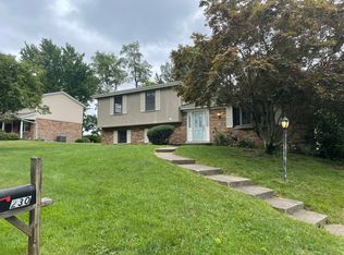 230 W Dilcrest Cir, Florence, KY 41042