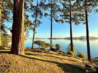 929 Eureka Dr, Friday Harbor, WA 98250