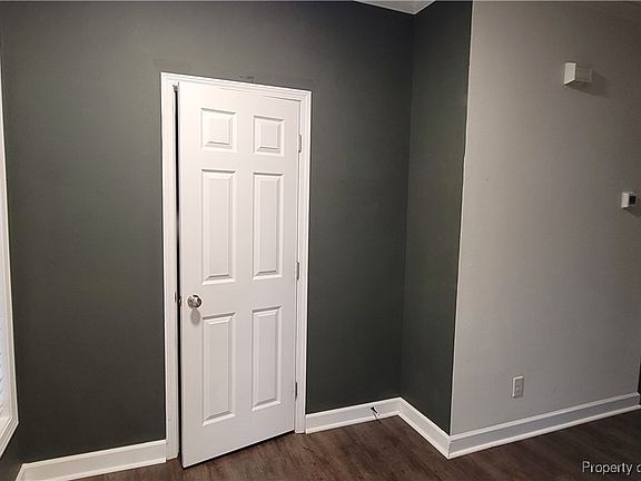 4th image of 228 Chloe Dr