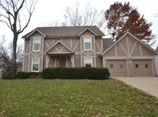 15628 Reeds St, Overland Park, KS 66223