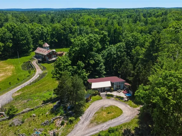 5 - 7 Downer Lane, Woodstock, NY 12498