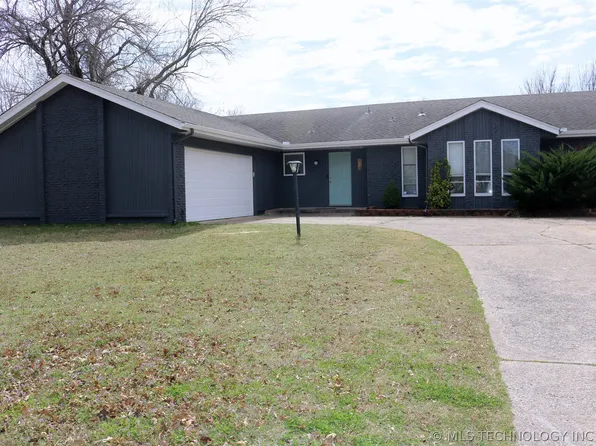 539 Meadowood Dr, Broken Arrow, OK 74011