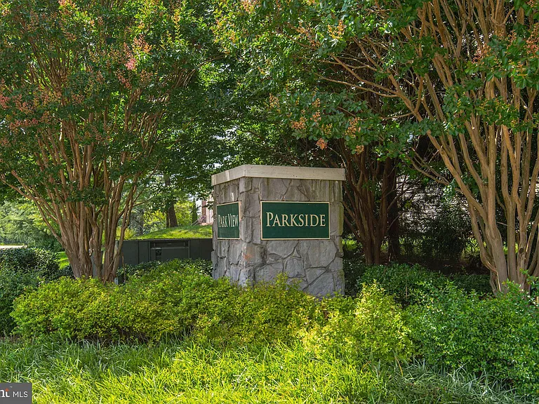 13381 Sir Ramsay Way — Photo 42