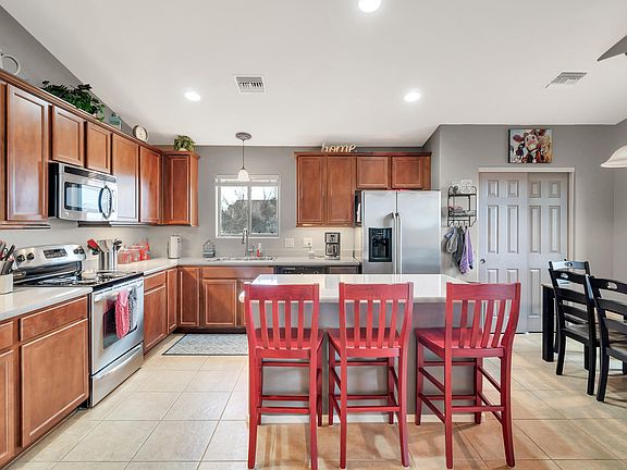 3rd image of 17705 S Deer Lodge Ct