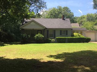475 Saint Nick Dr, Memphis, TN 38117