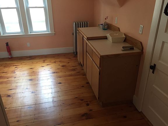 Kitchen - view 2