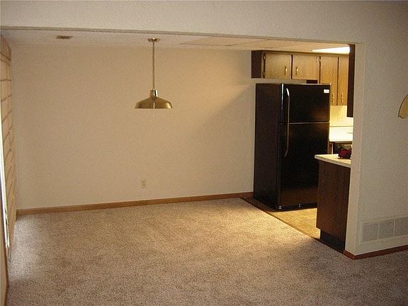 3rd image of 8366 Paso Del Norte Ct