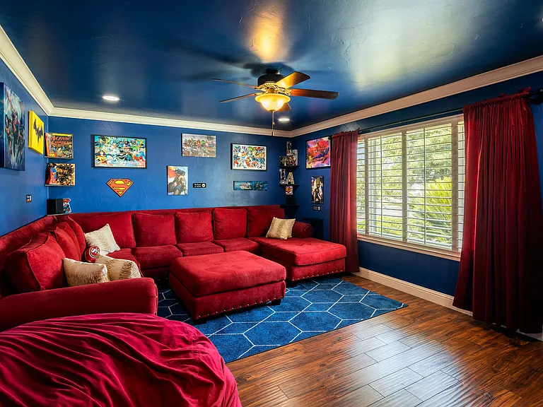 6519 N Mariposa St — Photo 12