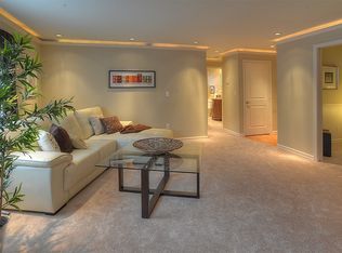 7809 218th St SW APT 1, Edmonds, WA 98026