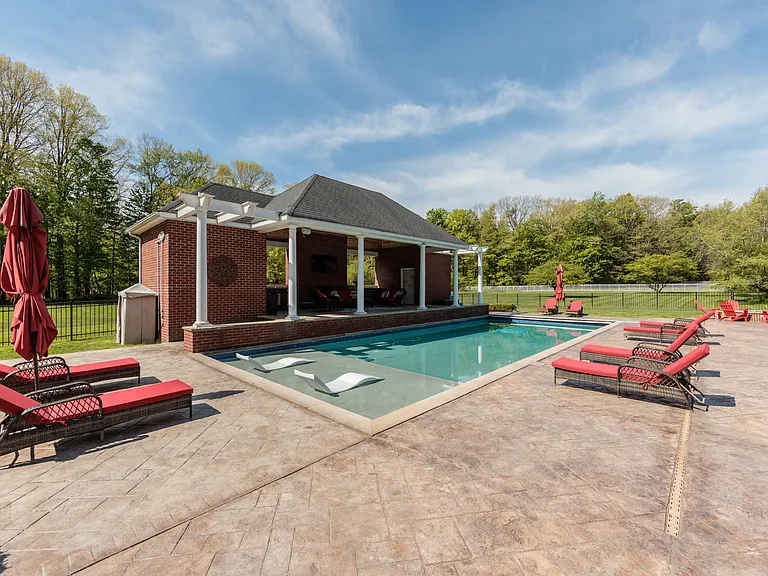 30 Cableknoll Ln — Photo 46