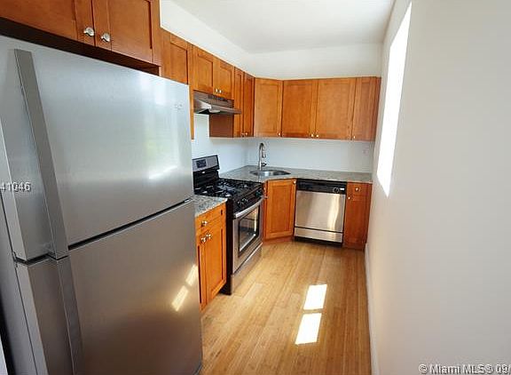 5th image of 7930 Tatum Waterway Dr APT 6