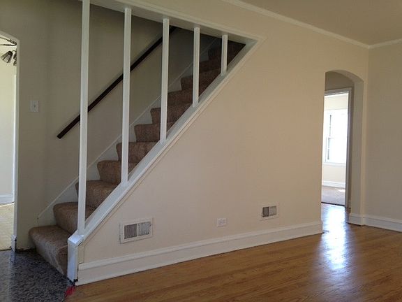 3rd image of 5420 N. Oriole Avenue