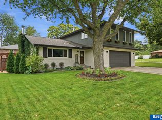 2040 S 77th St, Lincoln, NE 68506