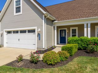150 Larimar Dr UNIT 150, Willowick, OH 44095