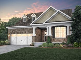 28 Somerset Cir, Wheaton, IL 60189