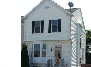 72 Denny Cir, Newark, DE 19702