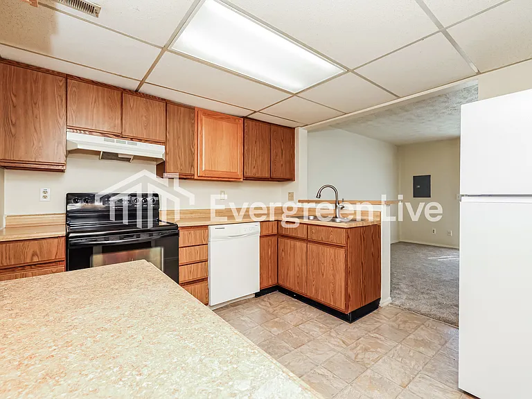 9722 Nettleton Park — Photo 6