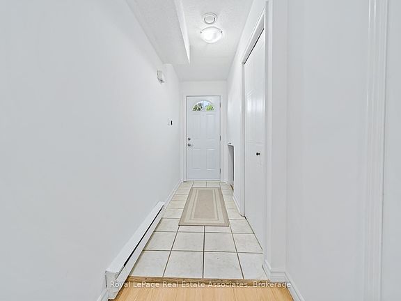 3rd image of 30 Stewart Maclaren Rd
