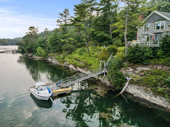 867 Harpswell Islands Road, Harpswell, ME 04079