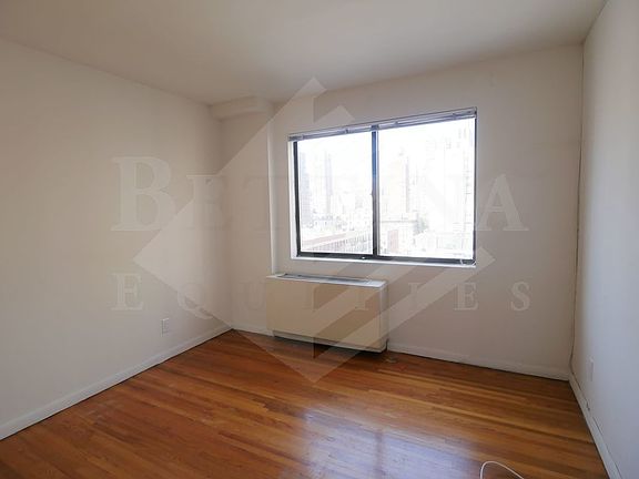 4th image of 353 E 78th St APT 10C