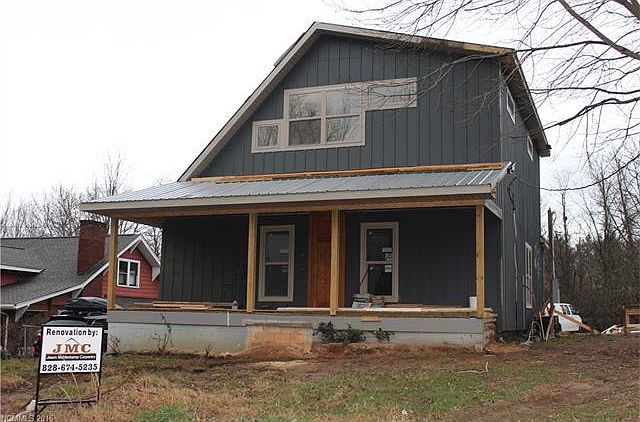2nd image of 298 Waynesville Ave