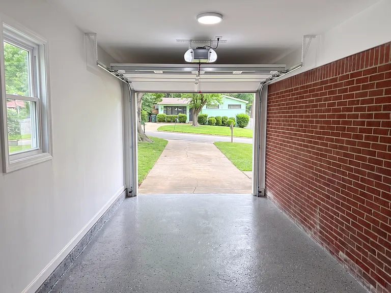 812 Leacrest Ave — Photo 11