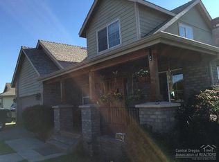 2647 NE Pikes Peak Rd, Bend, OR 97701