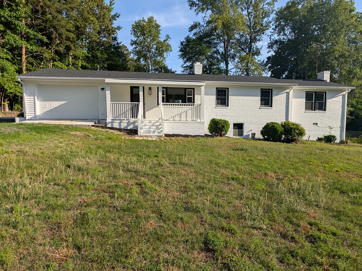 4 bed, 1553 sqft, $2,000 — Photo 1