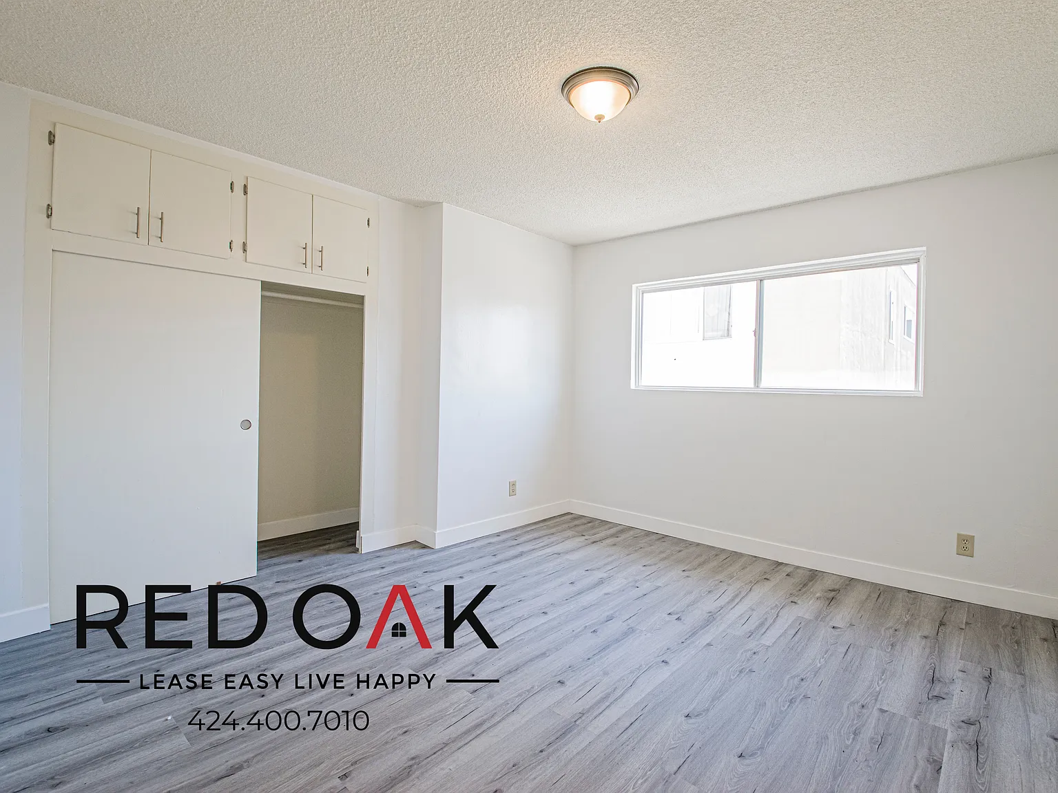 Charming One Bedroom with Fresh Paint and Natural Light ~ In East Hollywood! — Photo 3
