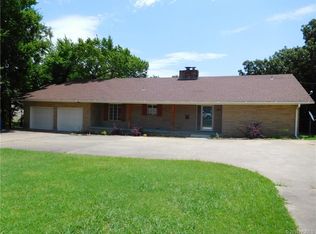 1302 Country Club Rd, McAlester, OK 74501