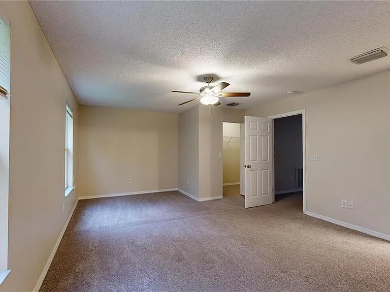 4104 Winding River Way — Photo 12