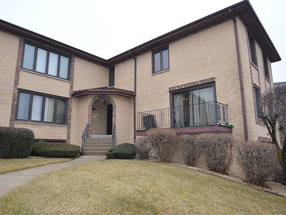 2nd image of 10354 S Central Ave #3